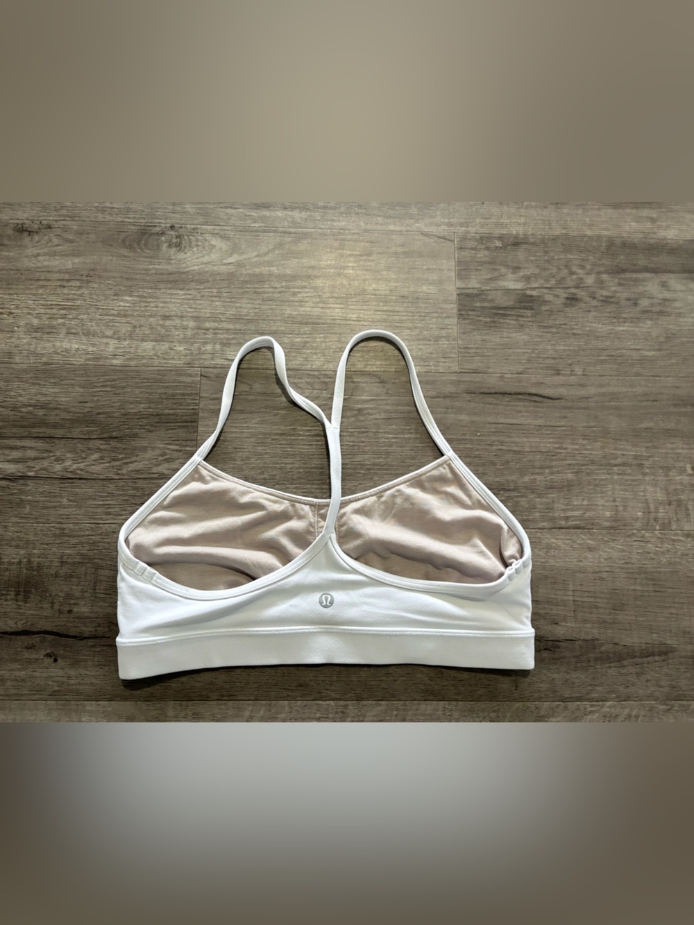 Womenβs Lululemon Bra 10
